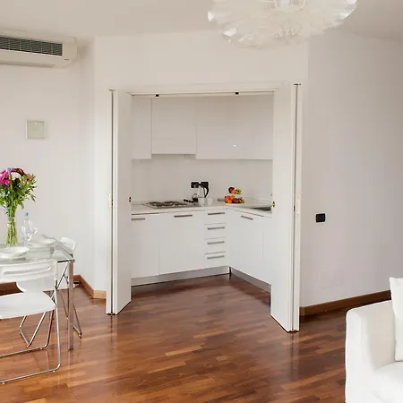 Bocconi University Flat ミラノ